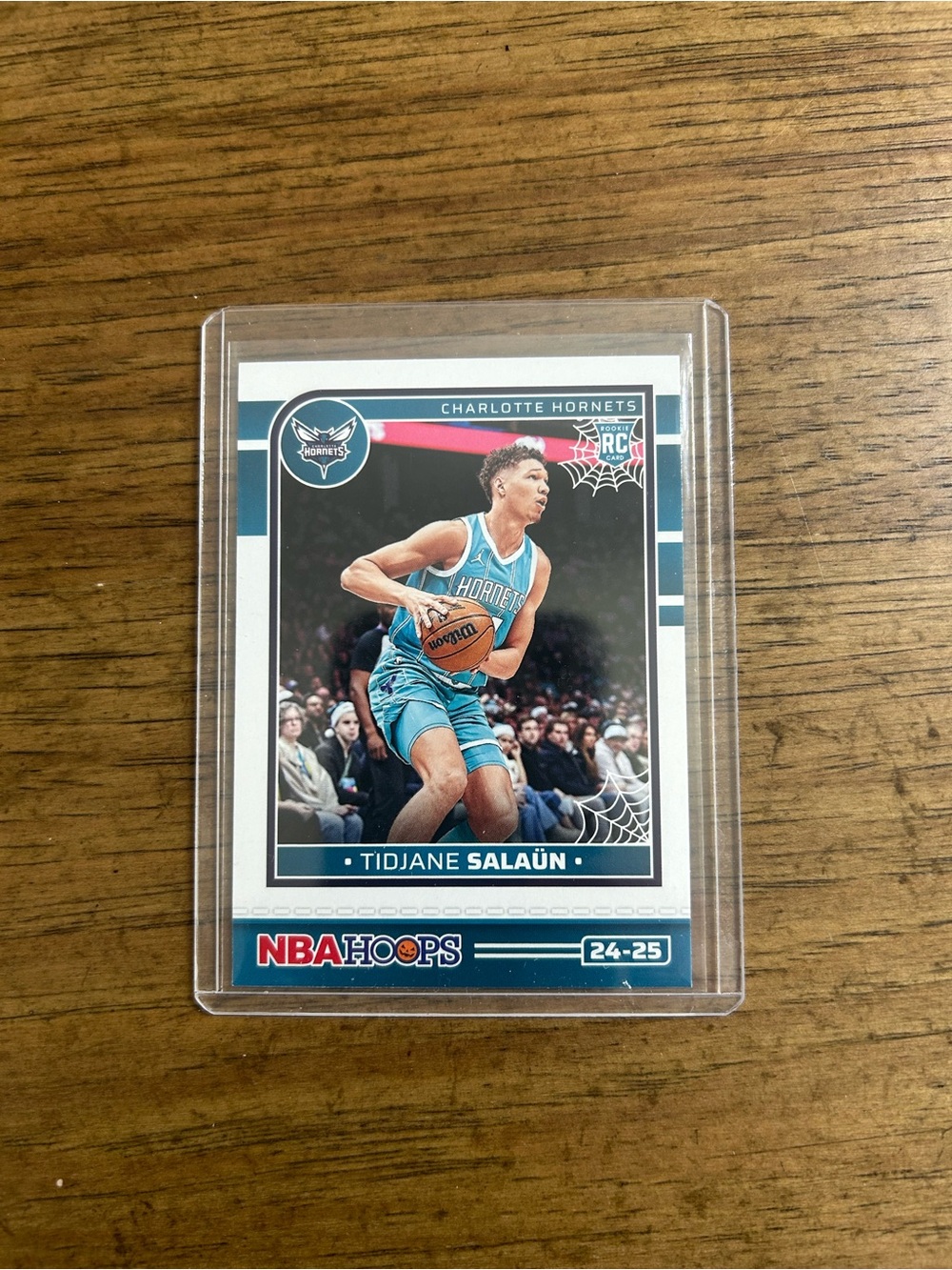 Charlotte Hornets NBA Haunted Hoops 24-25: Set of 5 cards - Picture 7 of 7